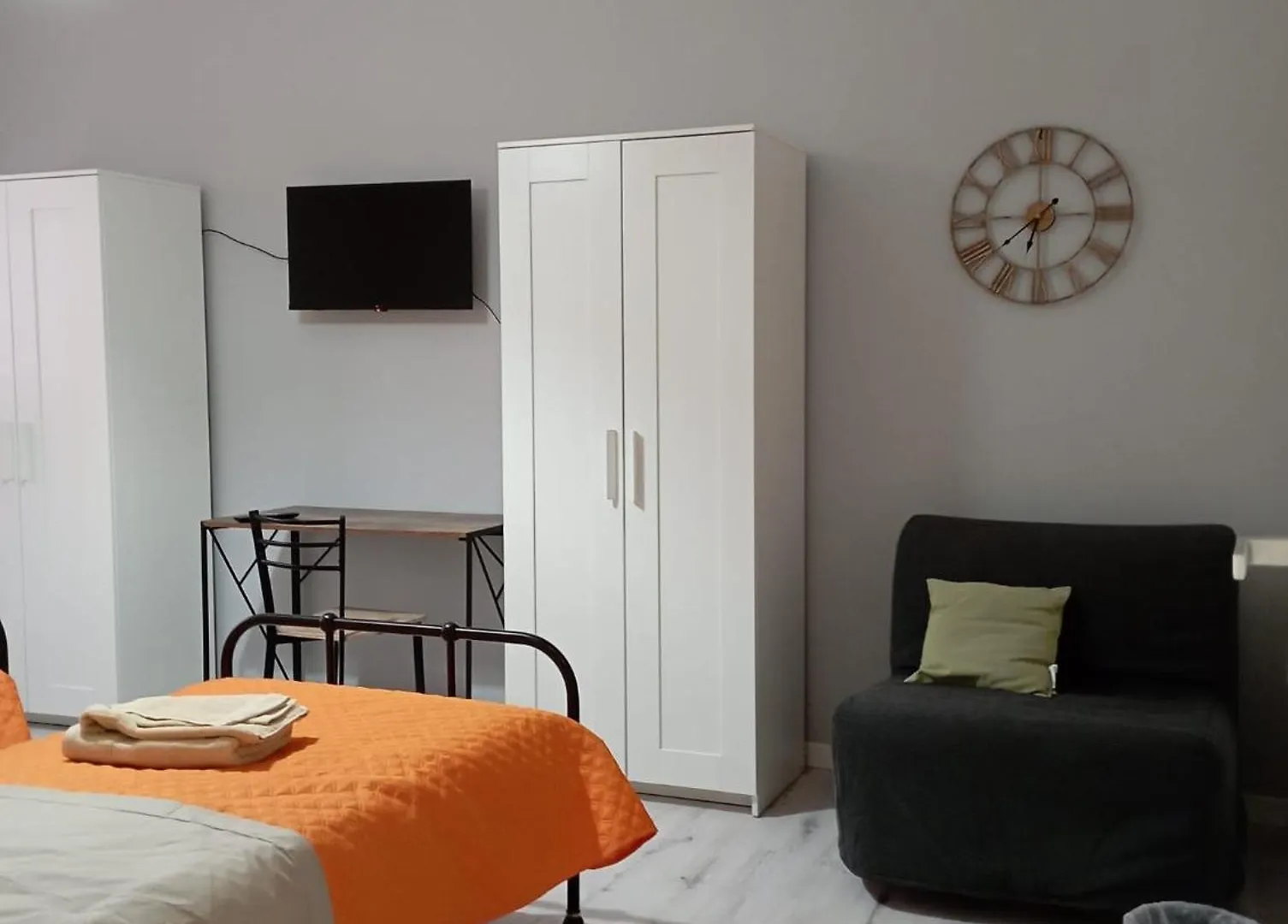 La Dimora Degli Artisti - Bologna Bed & Breakfast Italy