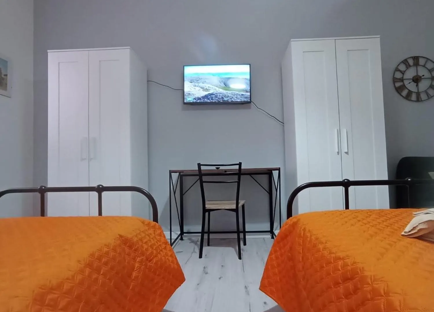La Dimora Degli Artisti - Bologna Bed & Breakfast 0*,  Italy