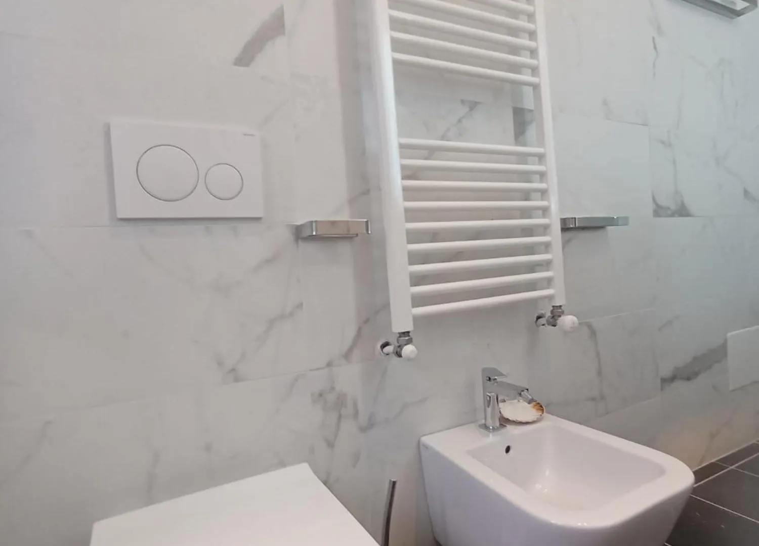 La Dimora Degli Artisti - Bologna Bed & Breakfast Italy