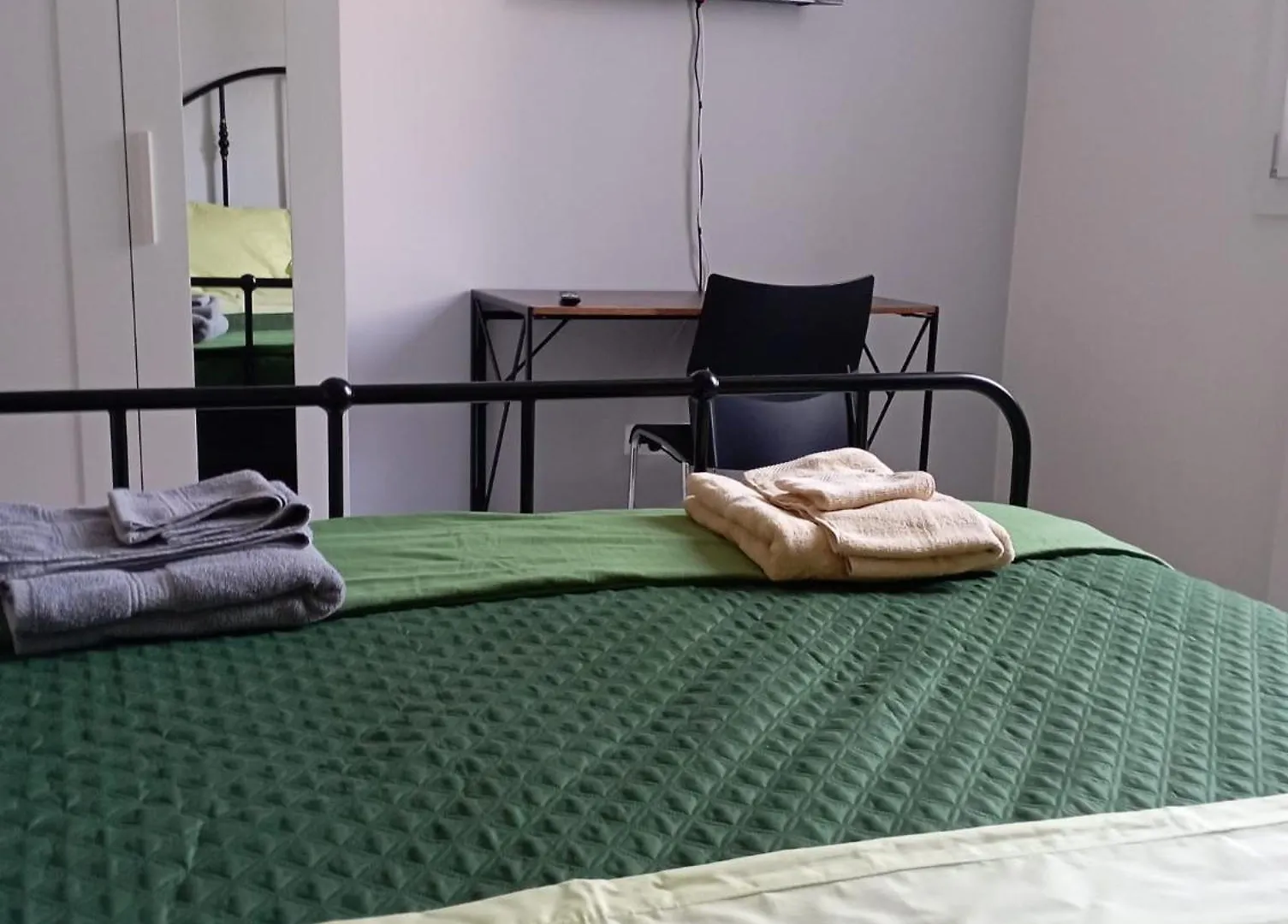 Bed and breakfast La Dimora Degli Artisti - Bologne 0*,  Italie